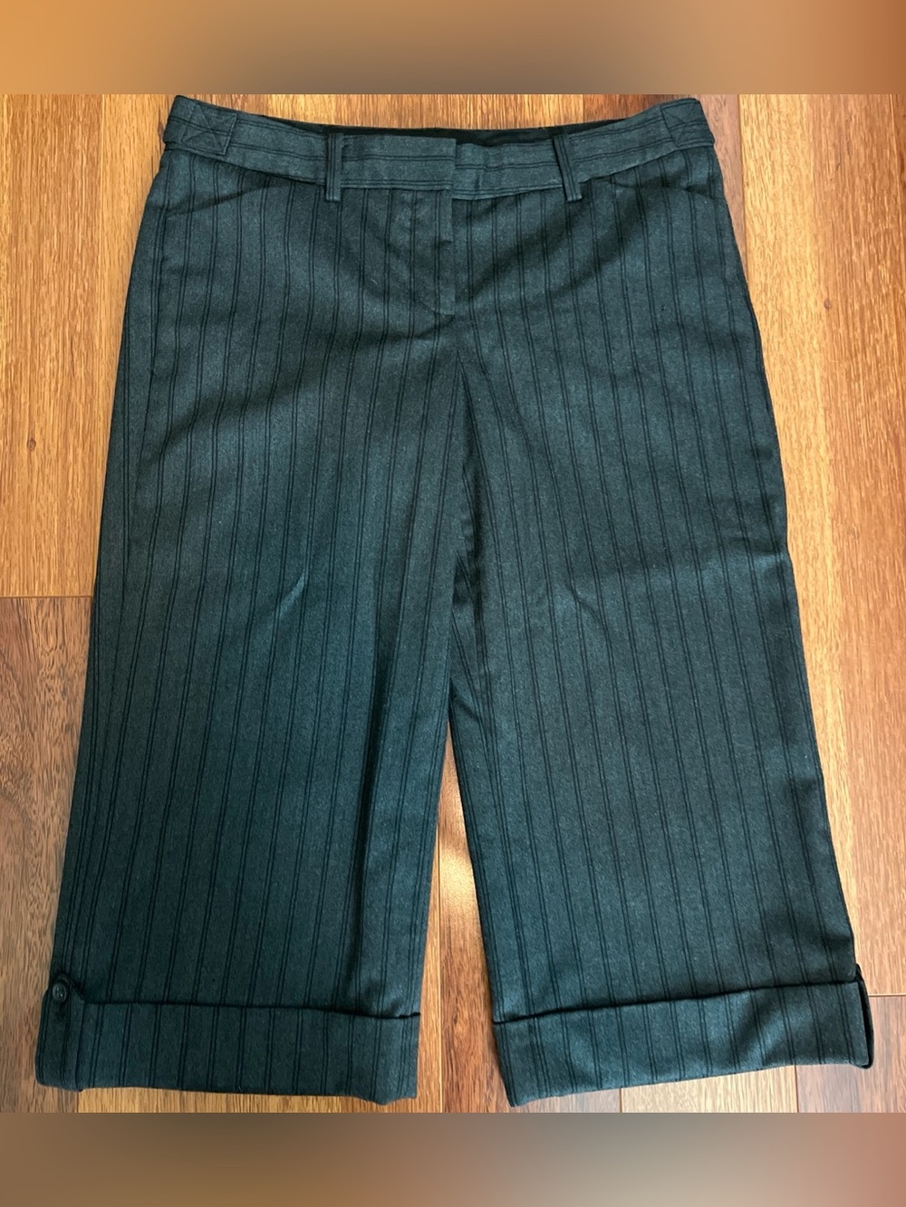 Express Dark Grey Pinstripe Dress Gaucho Capri